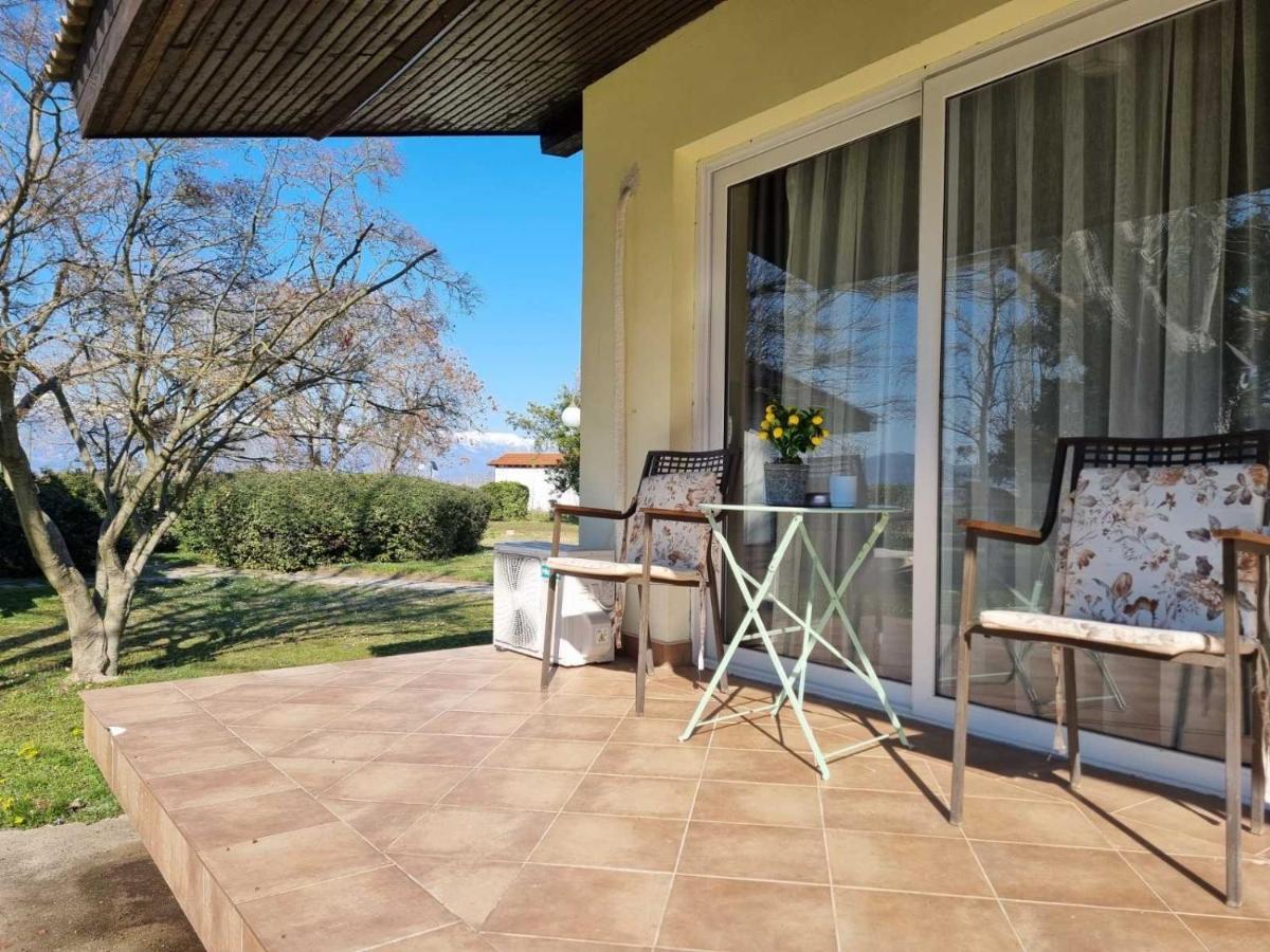 Fuk-Tak'S Bungalow Dojran Eksteriør billede